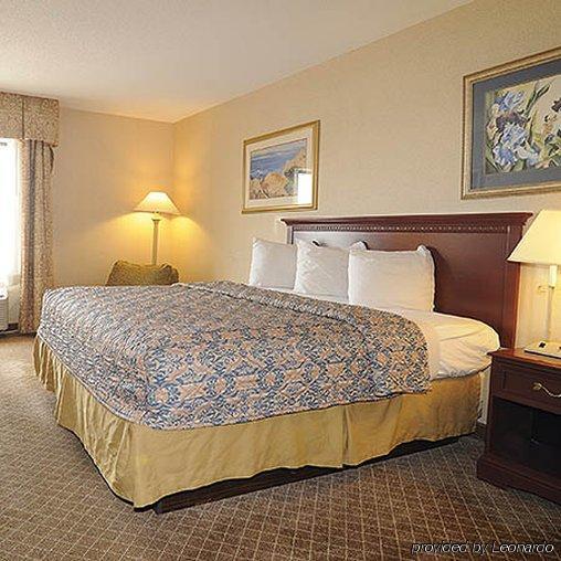 Days Inn By Wyndham Calumet Park Eksteriør billede