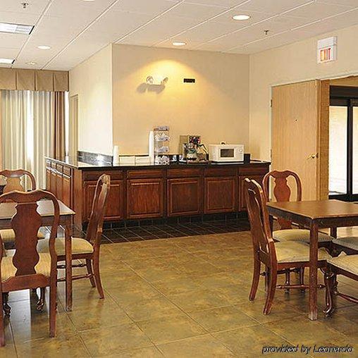 Days Inn By Wyndham Calumet Park Eksteriør billede