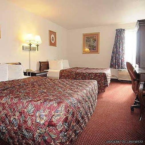 Days Inn By Wyndham Calumet Park Eksteriør billede